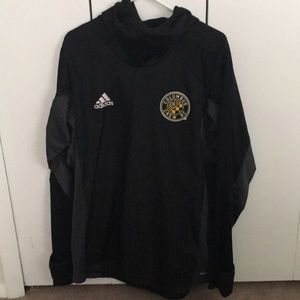 Columbus Crew warm top